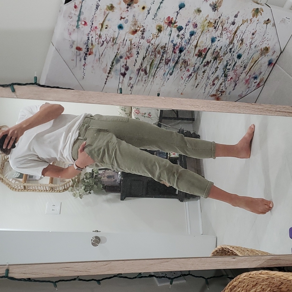 Cotton Cargo Fitted Cropped Pants
